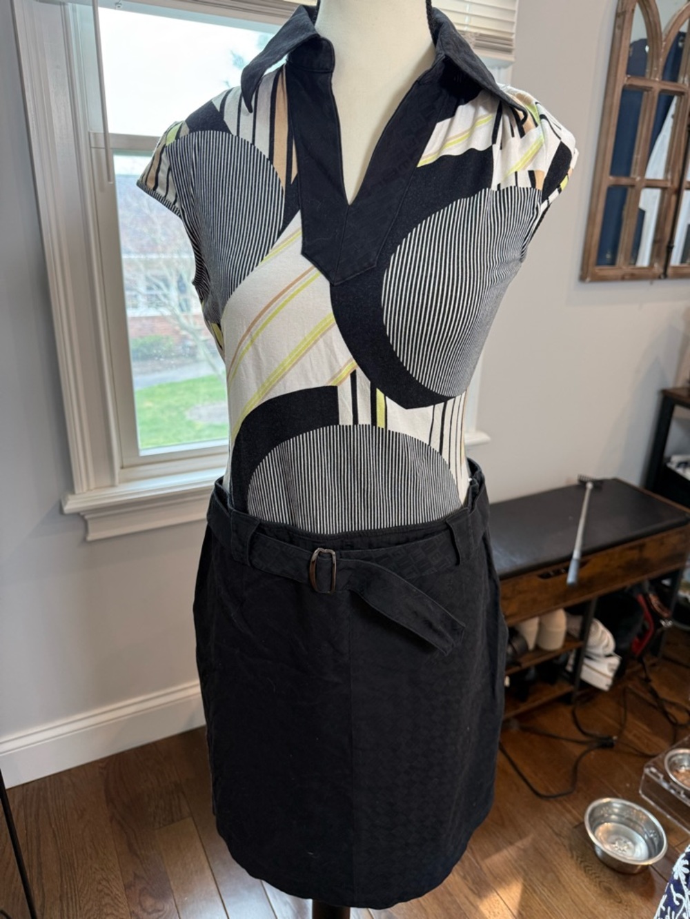 Vintage Eitie Black Mini Dress with Belted Waist Zip Side Size Vintage 10